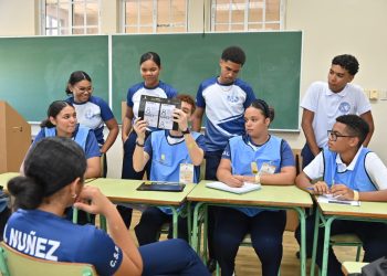 JCE inicia talleres para primeros votantes sobre simulacro de elecciones y su importancia
