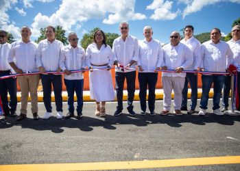 Padre Joaquín Pérez: Puente sobre el Río La Leonora se veía imposible, pero está hecho porque hay voluntad del presidente Abinader