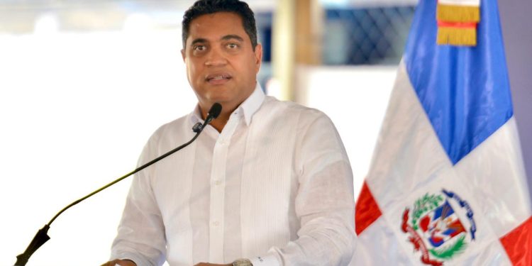 Ministro Kelvin Cruz reitera impedimento de juego a equipo de fútbol haitiano en RD