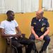 Director general de la Policía visita a agente herido en Consuelo, San Pedro de Macorís y le reafirma su respaldo