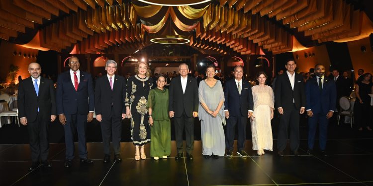 Banreservas celebra su 85.º aniversario con un homenaje a la música dominicana