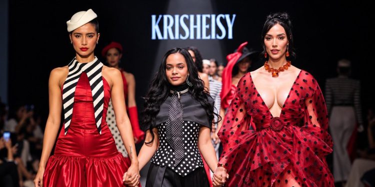 KRISHEISY deslumbra con «Estela», una colección que reinterpreta el glamour del Hollywood clásico en la moda dominicana