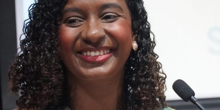 Agencia EFE destaca a Carolina Pichardo, primera mujer dominicana entre los 100 latinos comprometidos con la acción climática