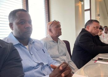 Mario Díaz saluda congelación de combustibles por segunda semana consecutiva y destaca esfuerzos del Gobierno para proteger la economía nacional