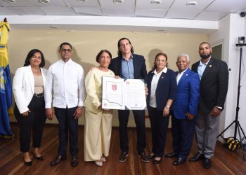 Concluye segundo congreso de la Comunicación en la Era Digital