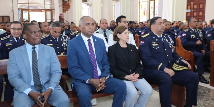La dirección regional Sur Central de la PN celebra misa en honor a su patrón San Judas Tadeo