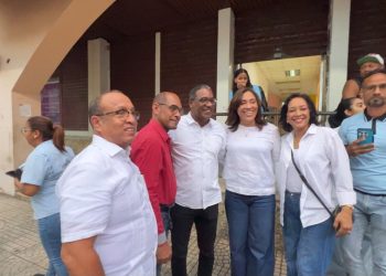 Agustín Burgos lidera jornada de inscripción y verificación de militantes del PRM