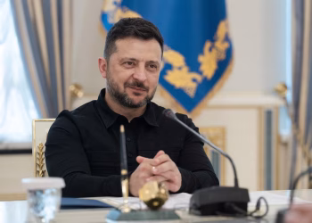 Zelensky y Rubio discuten restricciones en apoyo militar de EE. UU. a Ucrania