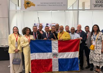 Sociedades de ortopedas dominicanos y españoles impulsan cooperación para fortalecer Red Nacional de Trauma, junto al SNS