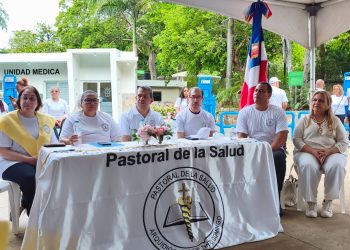 Monseñor Morel Diplán cierra Caminata Un Paso por la Salud Mental; la semana conmemorativa impacta más de 280 mil personas