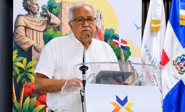 Olivier Herrera presenta Amar es libertad en la Feria Internacional del Libro Santo Domingo 2026