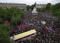 Decenas de miles de personas salen a las calles en las protestas estudiantiles en Francia