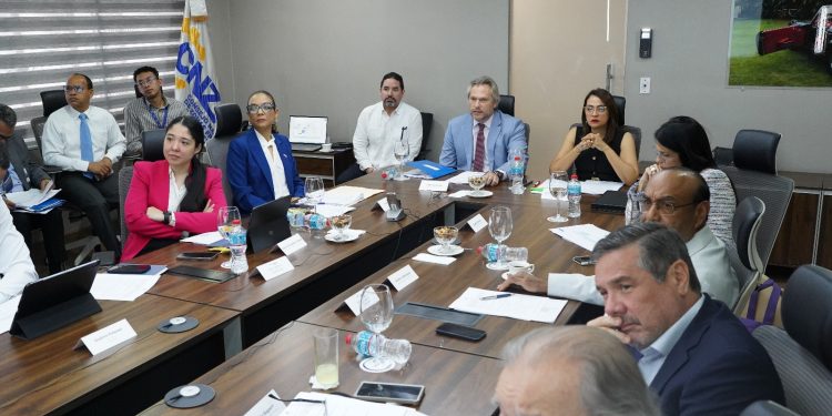 CNZFE aprueba inversiones por más de RD$ RD$763.3 millones para el sector zonas francas