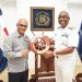 Comandante General de la Armada recibe al Secretario General de la OEA