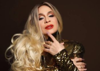 Miriam Cruz denuncia ataque a pedrada contra su vehículo en la avenida John F. Kennedy