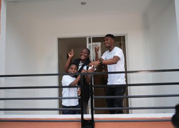MIVED entrega vivienda al atleta Christopher Melenciano