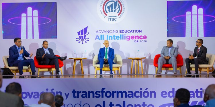 ITSC conecta educación, innovación e inteligencia artificial en jornada  “Advancing Education: All Intelligence DR 2026”