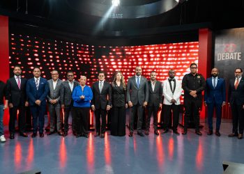 RD Debate aborda tema haitiano; Sanon afirma Gobierno dominicano es quien los deja entrar