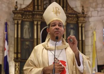 Papa León XIV designa a Morel Diplán al frente de la Arquidiócesis de Santo Domingo tras salida de Ozoria