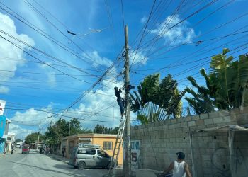 Imponen prisión preventiva a hombre sorprendido manipulando ilegalmente redes eléctricas de EDEESTE en La Romana