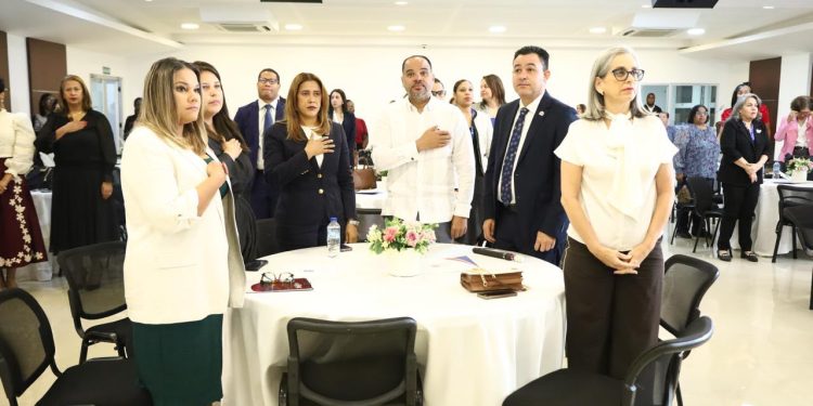 Defensor del Pueblo celebra segundo encuentro de buenas prácticas en materia de género
