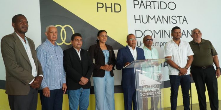 Abogado del PHD acusa a Eléxido Paula y Julián Burgos de intentar frenar la convención con una demanda fraudulenta