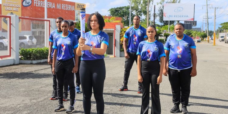 San Francisco de Macorís se convierte en escenario del relevo policial rumbo a los Juegos Mundiales 2026
