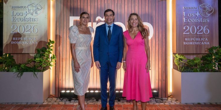 Piñero celebra la III edición de los premios “Los + Ecoístas” en República Dominicana y reconoce el liderazgo en sostenibilidad