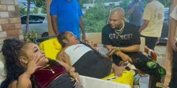 La conmovedora sorpresa de Ala Jaza a “las hermanas de cristal” en Santiago