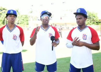 Ricki Moneys y Leanders Matos, los cotizados prospectos de Milwaukee que estarán con RD en Premundial U-18