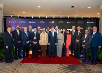 Canciller Bisonó plantea en Toronto ampliar relación económica con Canadá hacia tecnología, innovación y manufactura avanzada