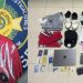 Policía apresa a hombre en flagrante delito con artículos sustraídos de una vivienda en Barahona