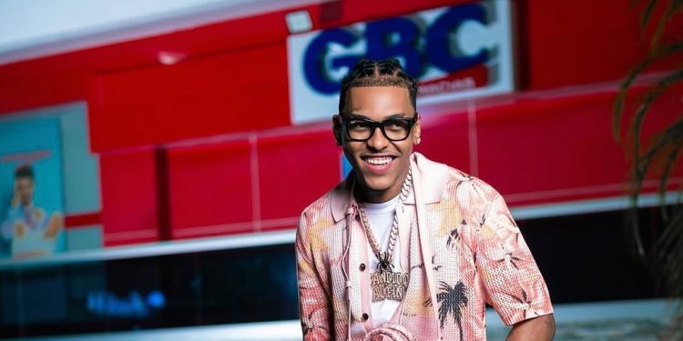 Lil Naay llevará todos sus éxitos este domingo al Coliseo Carlos "Teo" Cruz