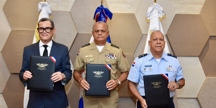 Ministerio de Defensa y Trabajo integran las Escuelas Vocacionales a los programas nacionales de formación técnica y empleo