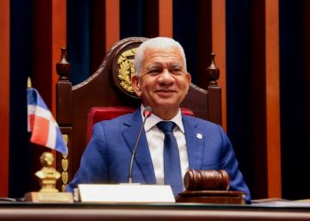 Ricardo de los Santos propone debate de ideas entre aspirantes presidenciales del PRM