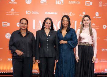 Celinés Toribio debuta como directora con “La Novia del Atlántico”, un drama donde la violencia contra la mujer pone a prueba la amistad