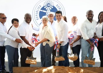 Wellington Arnaud inicia construcción de dos depósitos reguladores del acueducto de Consuelo, provincia San Pedro de Macorís