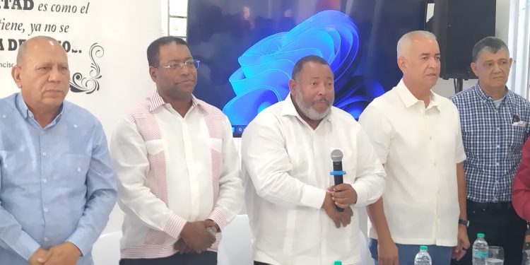 Colmaderos piden a Abinader y la DGII facilidades para implementar la facturación electrónica
