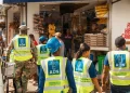 Alcaldía del DN notifica a vendedores por ocupar aceras en Cristo Rey