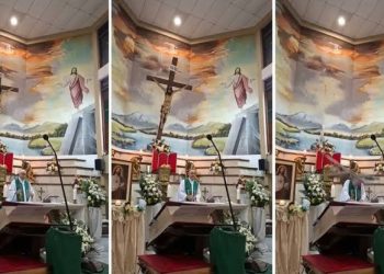 Sacerdote muere tras caerle encima una cruz mientras oficiaba misa en el sur de Guayaqui