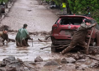 Gobierno decreta zona de catástrofe para varias comunas tras aluvión en Chile; mantienen alerta roja